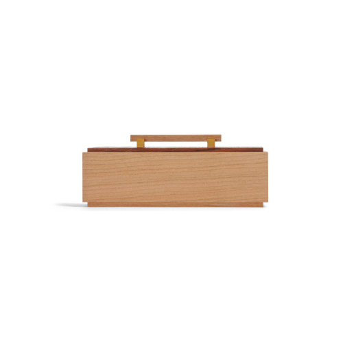 Caja rectangular marrón