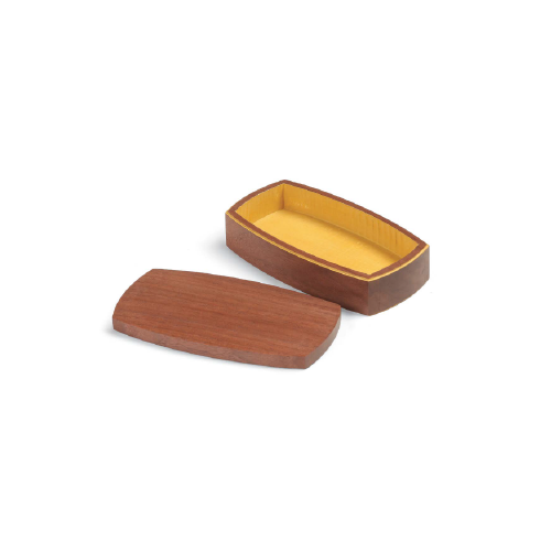 Caja rectangular marrón
