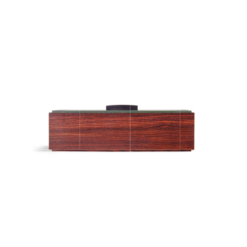 Caja rectangular marrón oscuro