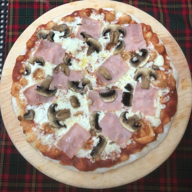 PIZZA CLÁSICA