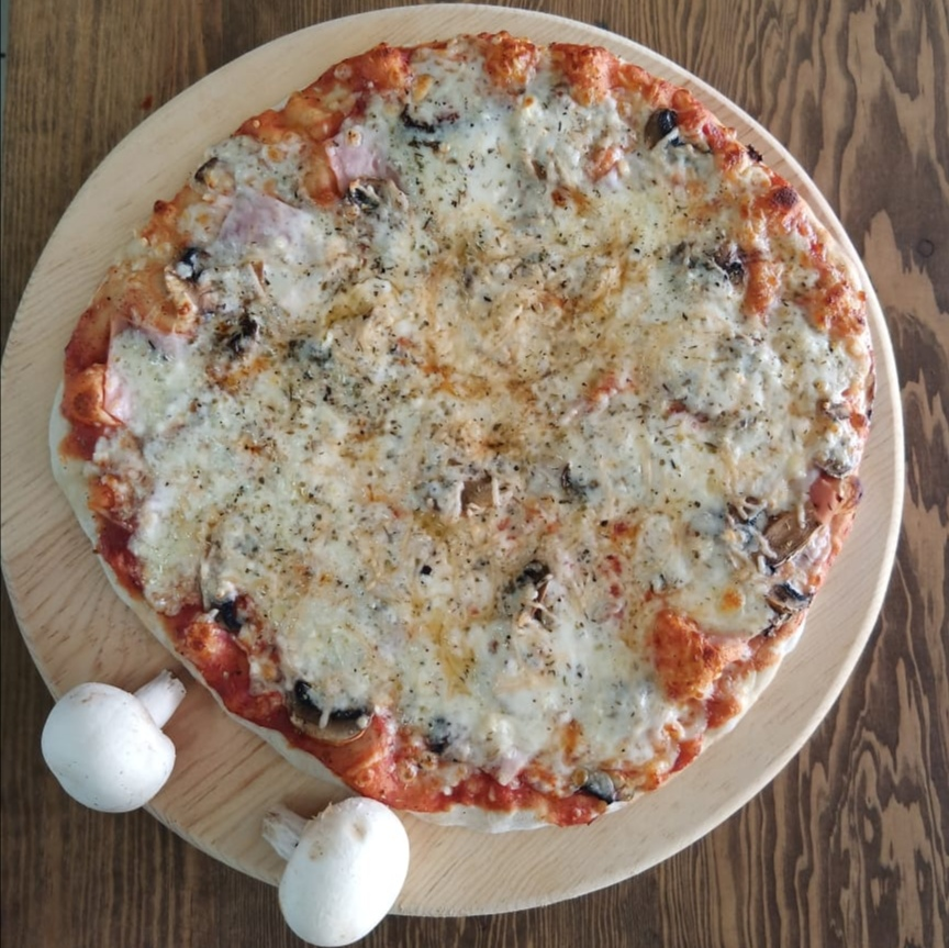 PIZZA CALZONE