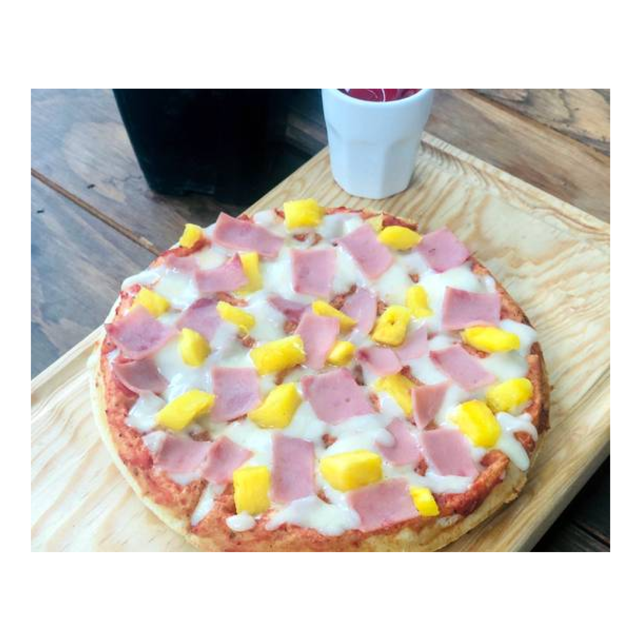 Waffle pizza hawaiana